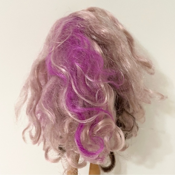 Monster High Clawdeen Wolf Fashion Doll - Picture 6 of 16